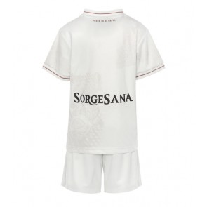 Billiga SSC Napoli Bortatröja Barn 2025-26 Kortärmad (+ Korta byxor)